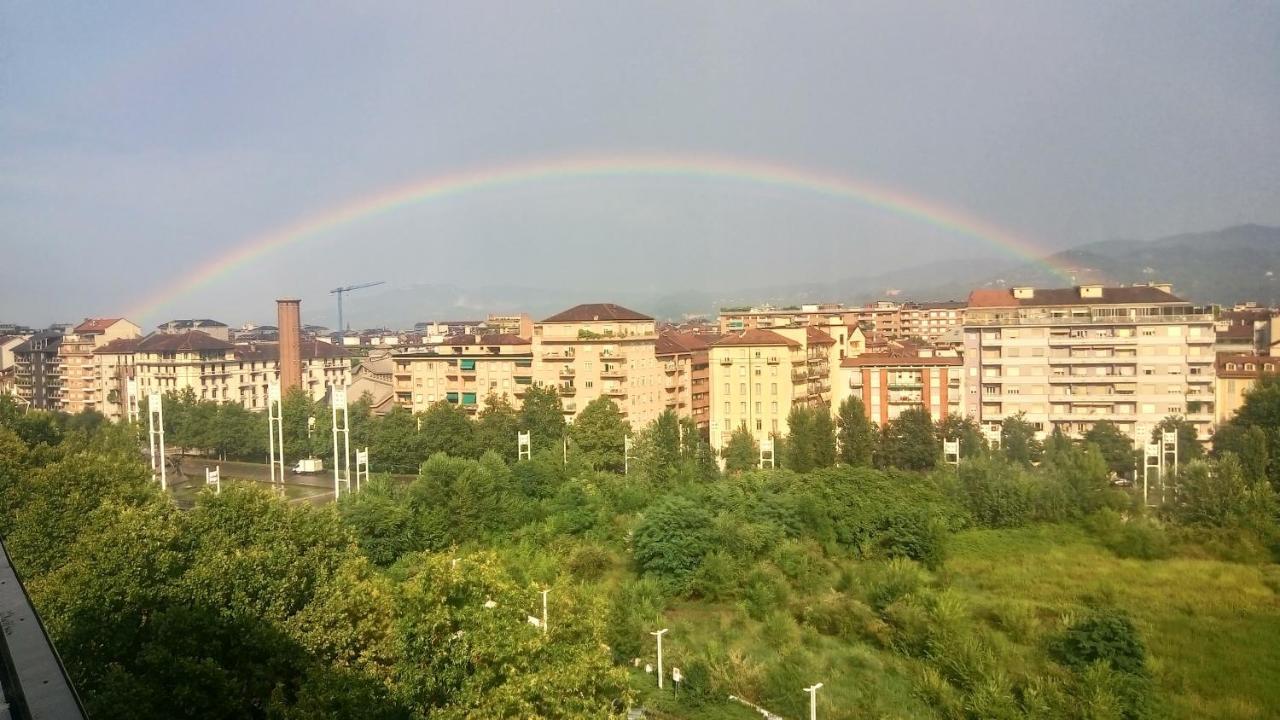 Attico Con Vista Apartment Turin Bagian luar foto